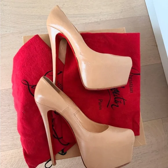 Christian Louboutin Nude Platform Heels - Picture 7 of 9